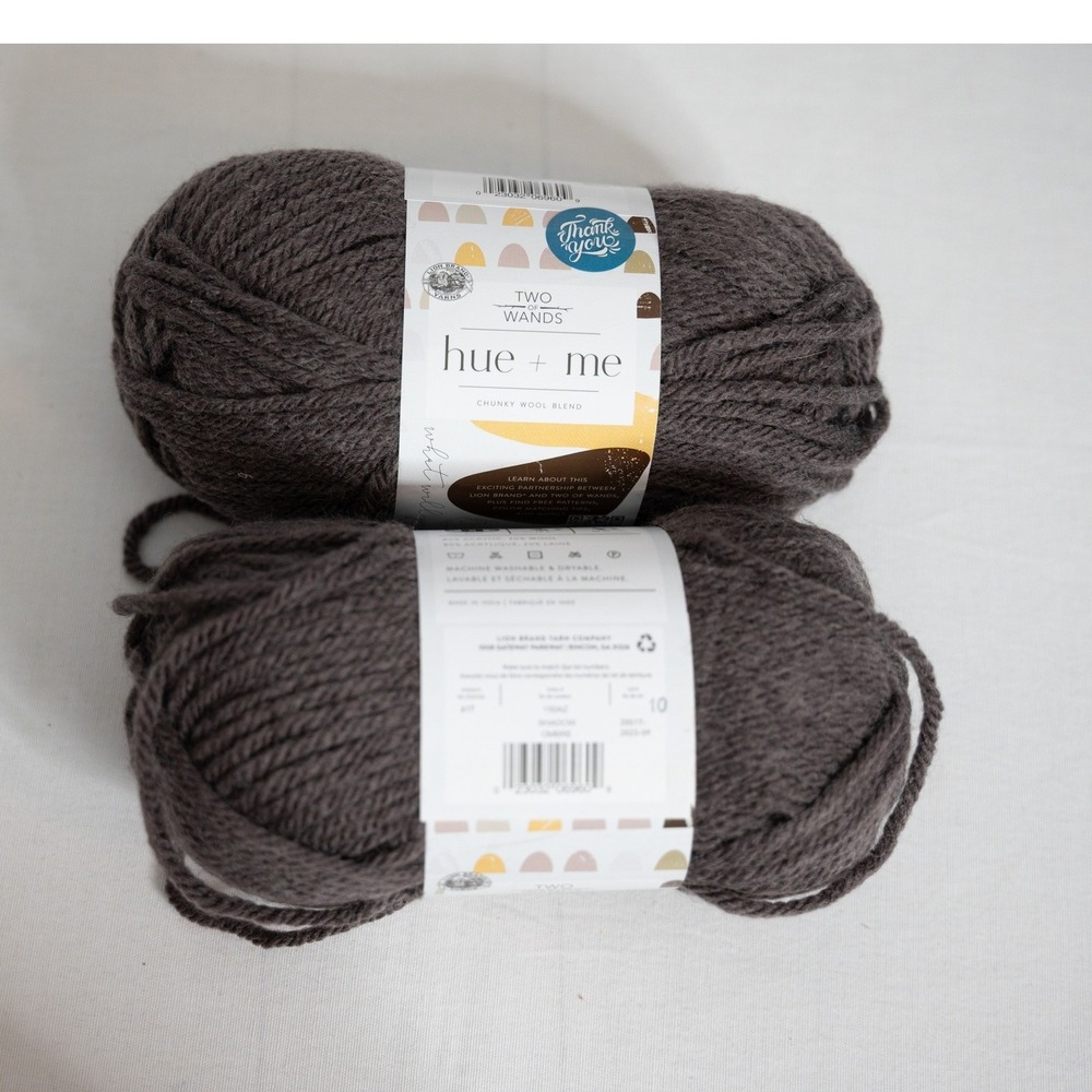 Lion Brand Hue + Me Yarn 2 Skeins Shadow 150AZ Brown NEW Bulky 5 Wool Blend